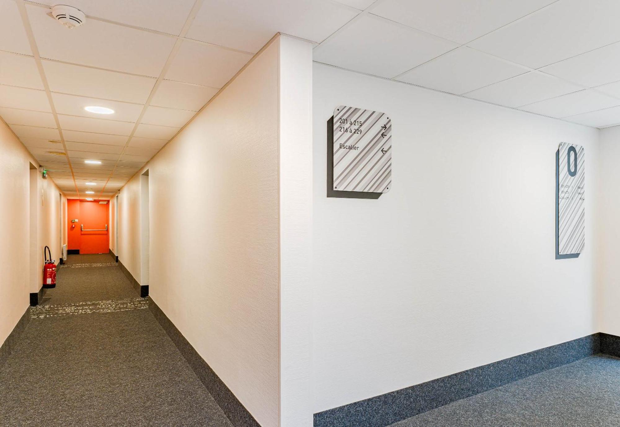 B&B Hotel Poitiers 3 Futuroscope Chasseneuil-du-Poitou Εξωτερικό φωτογραφία