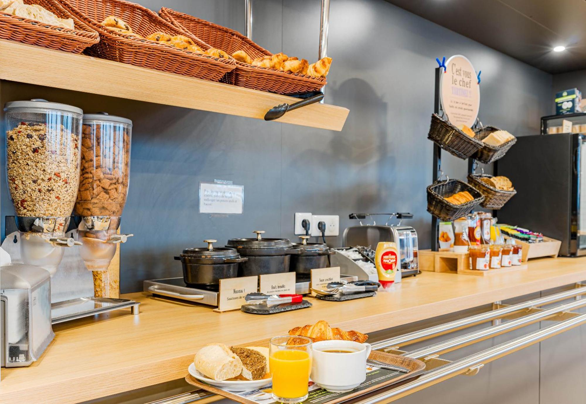 B&B Hotel Poitiers 3 Futuroscope Chasseneuil-du-Poitou Εξωτερικό φωτογραφία