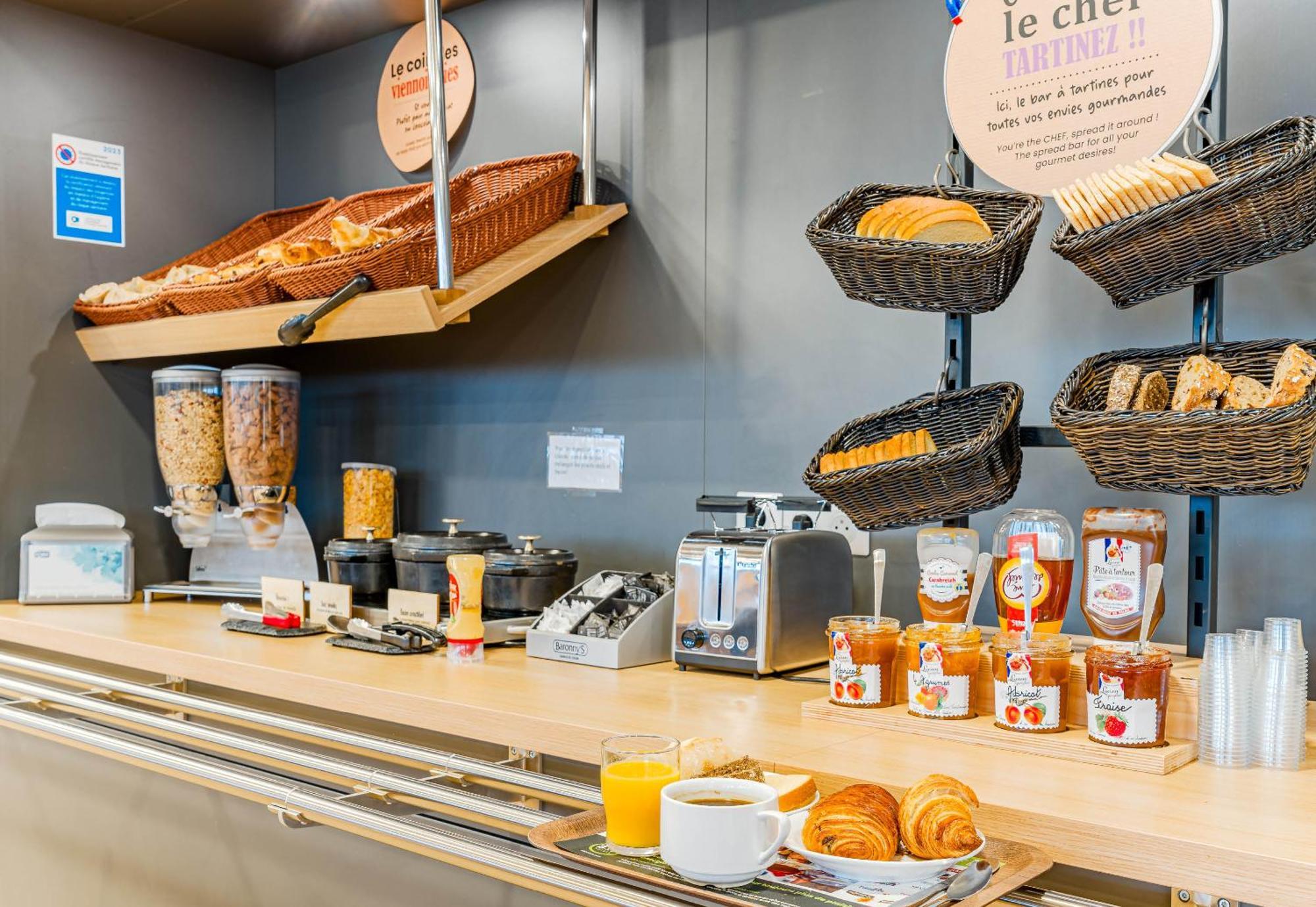 B&B Hotel Poitiers 3 Futuroscope Chasseneuil-du-Poitou Εξωτερικό φωτογραφία
